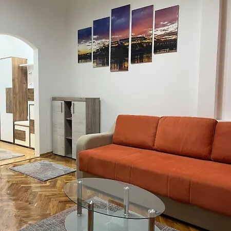 Putnik Apartment Novi Sad Exterior photo
